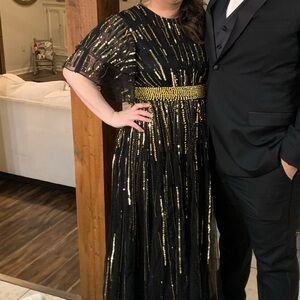 Mac Duggal Black and Gold Maxi Dress